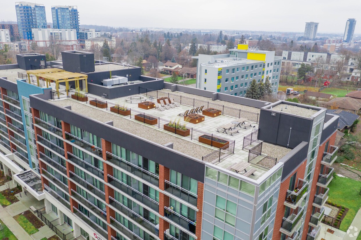 Photo du bâtiment - Platinum II