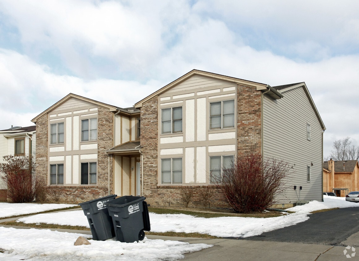 Building Photo - 5742 Ryewyck Ct