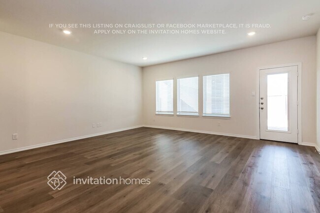 Building Photo - 3912 Malachite Dr