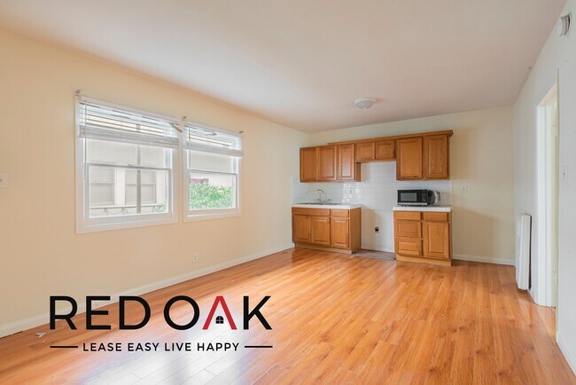 Building Photo - Welcoming and Cozy One Bedroom with Exquis...