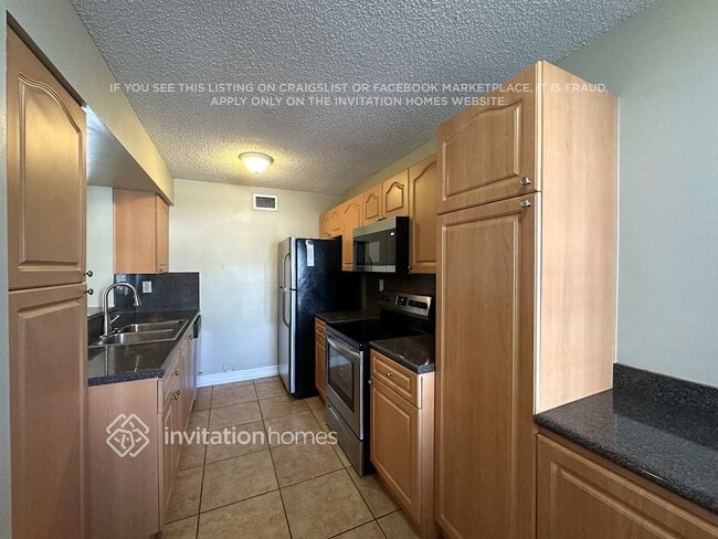 Building Photo - 4978 NW 97th Pl