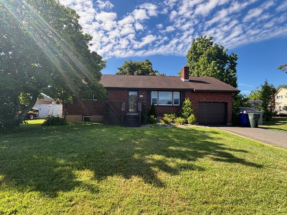Foto principal - 173 Harding Ave