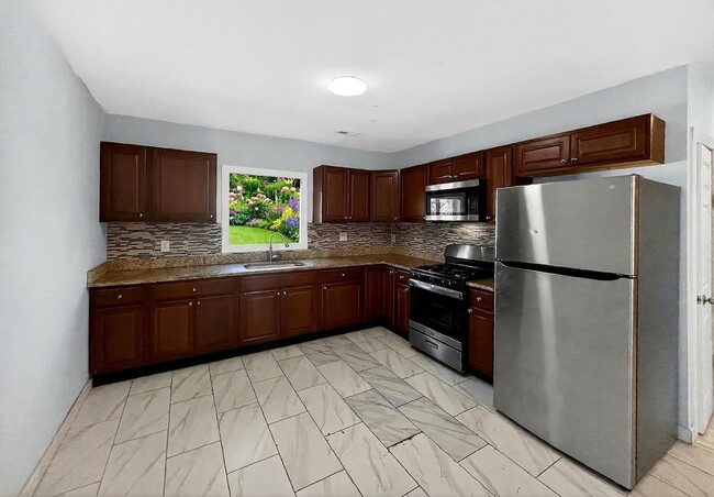 Foto del edificio - 247 Pilgrim Ave