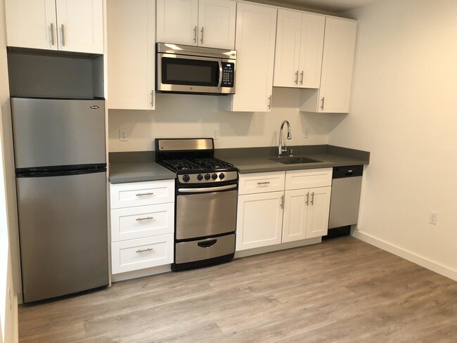 Building Photo - 1 bedroom in San Francisco CA 94110