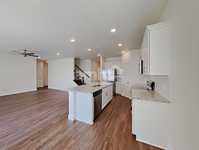 Foto del edificio - 1279 N Wagon Wy