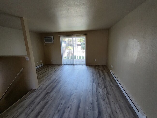 Foto del edificio - 1122 Francis Ave