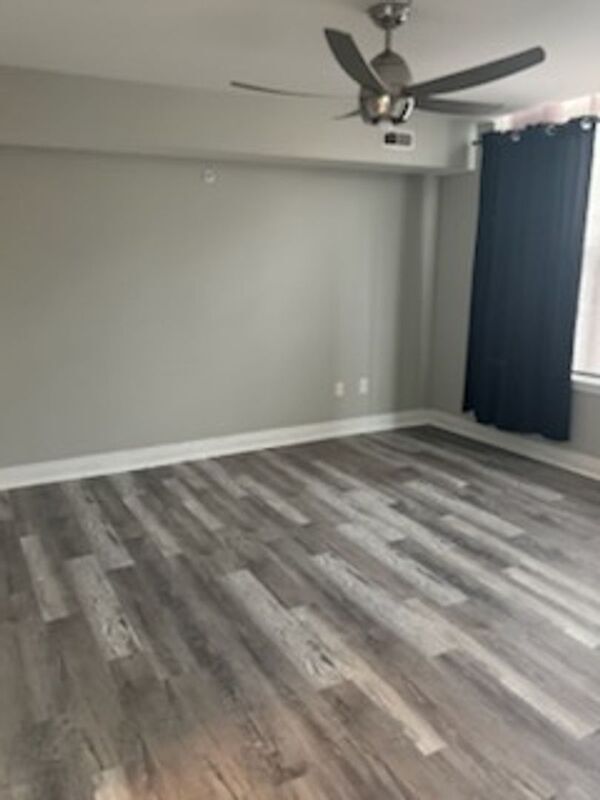 Photo - 2415 Brownsboro Rd House