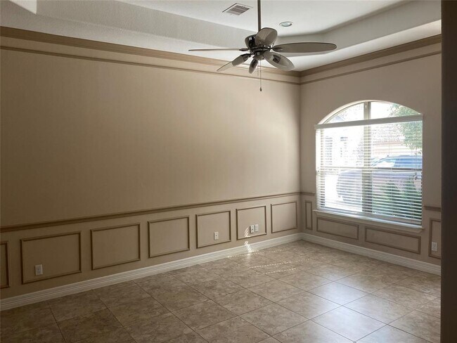 Building Photo - 5600 Alvin A Klein Dr