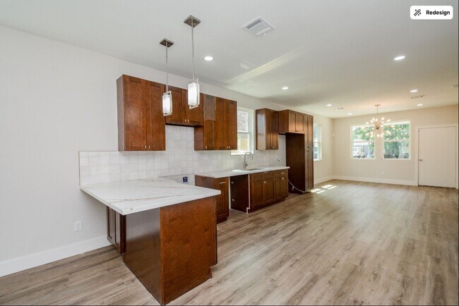 Foto del edificio - 5923 Southtown St
