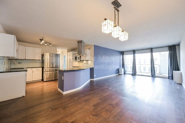 Foto del edificio - 888 Logan St