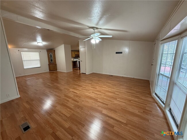 Building Photo - 1808 McIver