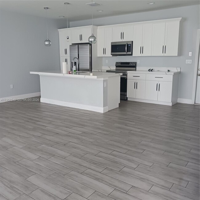 Foto del edificio - 492 40th Ct