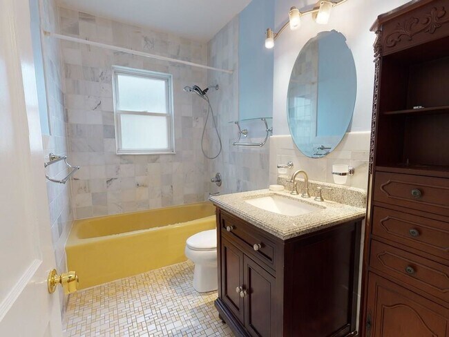 Foto del edificio - 195 Lake St