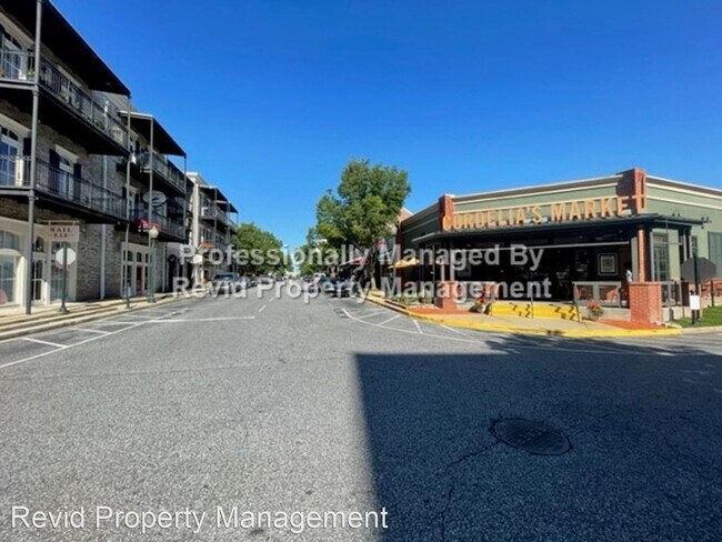 Building Photo - 1 br, 1 bath House - 700 Harbor Bend Rd. #103