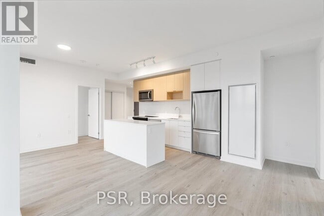 Photo du bâtiment - 4365 Bloor St W