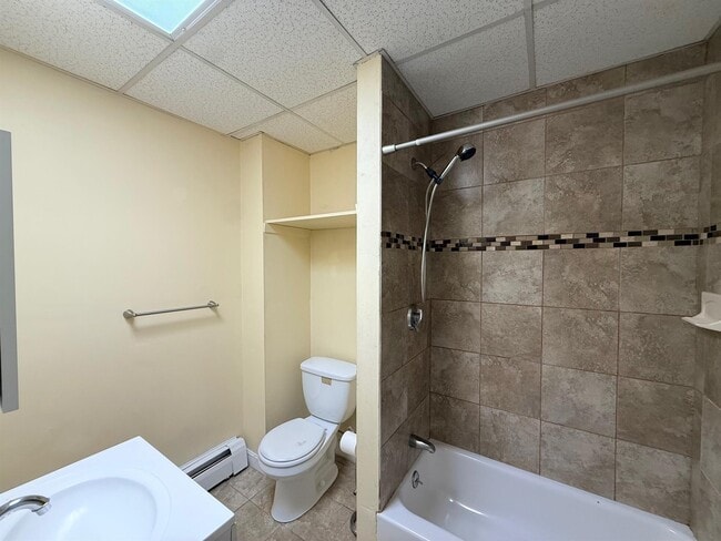 Foto del edificio - 15 Laurel St