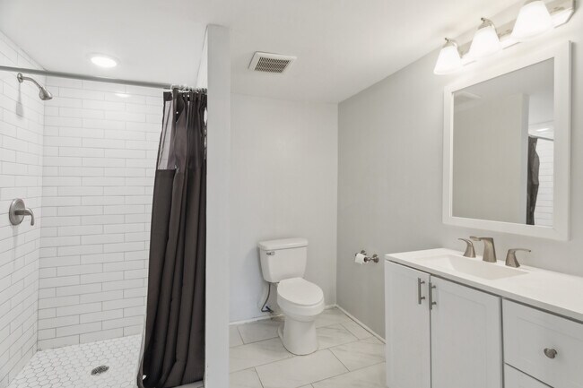 Foto del edificio - 502 W 48th St