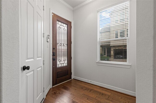 Foto del edificio - 1507 Peyton Oaks Pl