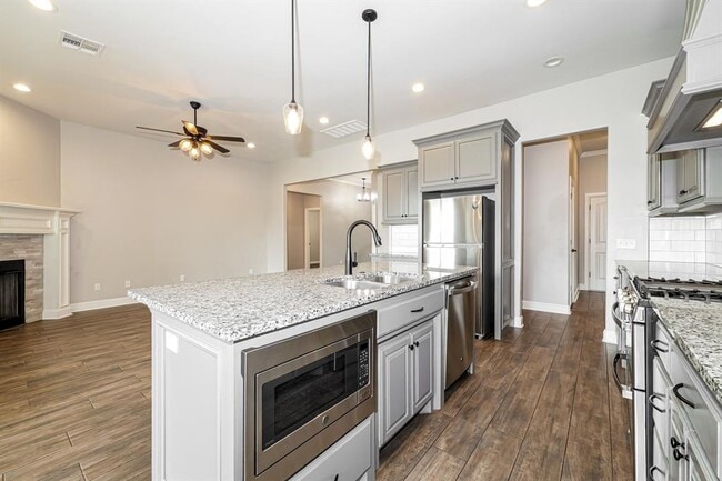 Foto del edificio - 4213 St Augustine St