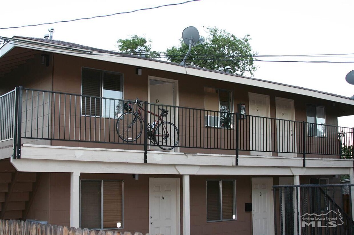 Foto principal - 720 Plumas St