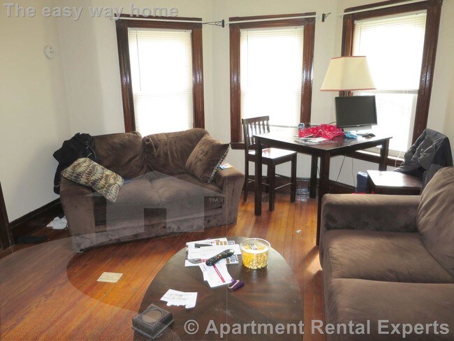 Building Photo - 5 bedroom in Somerville MA 02144