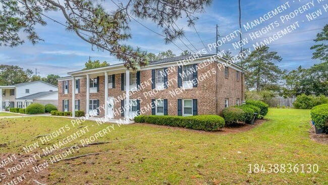 Building Photo - Comfy Condo within walking distance to She...