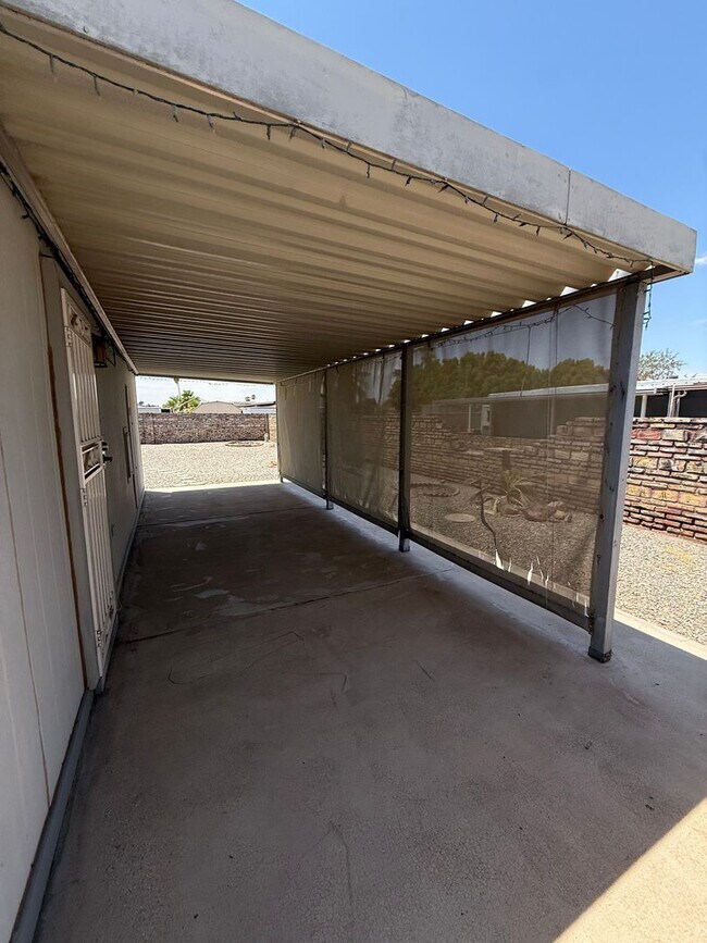 Foto del edificio - Two Bedroom Double Wide in the Fortuna Foothills!