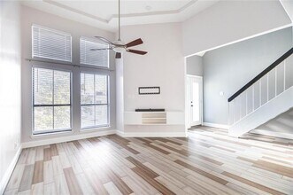 Building Photo - 3414 Country Club Dr W