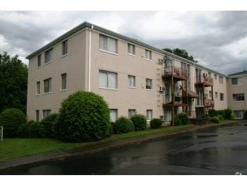 Building Photo - Maple Hall Apartments