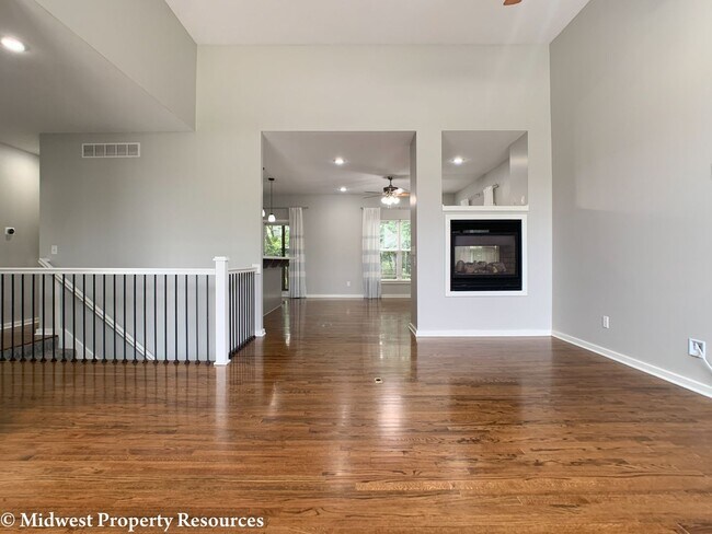 Foto del edificio - 3 Bedroom Home For Rent | Offered by Midwe...