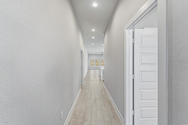 Foto del edificio - 2623 Rusty Carabeen Ct