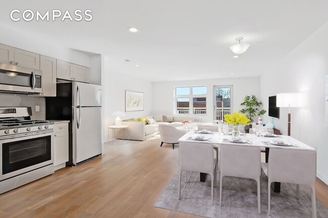 Building Photo - 26-20 14th Pl