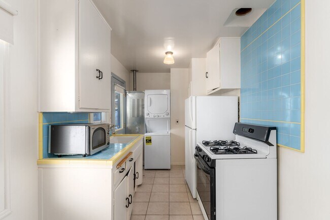 Foto del edificio - 530-32 W Ivy St