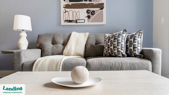 Building Photo - 810 W St Johns Ave