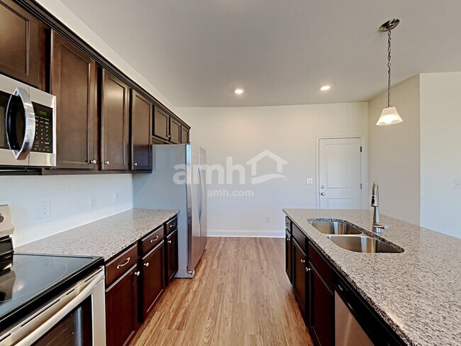 Foto del edificio - 4852 Chutney Dr