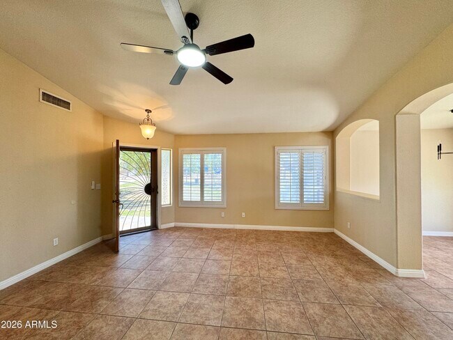 Foto del edificio - 1851 E Countrywalk Ln