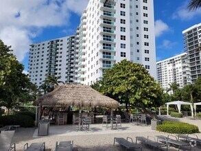 Building Photo - 3001 S Ocean Dr