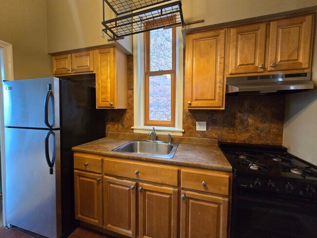 Foto del edificio - 313 N 34th St