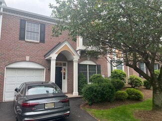 Building Photo - 75 Spring Hill Cir