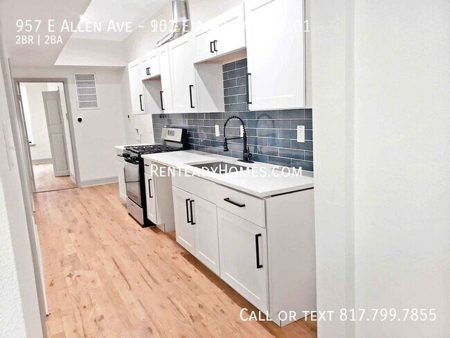 Building Photo - 957 E Allen Ave #101