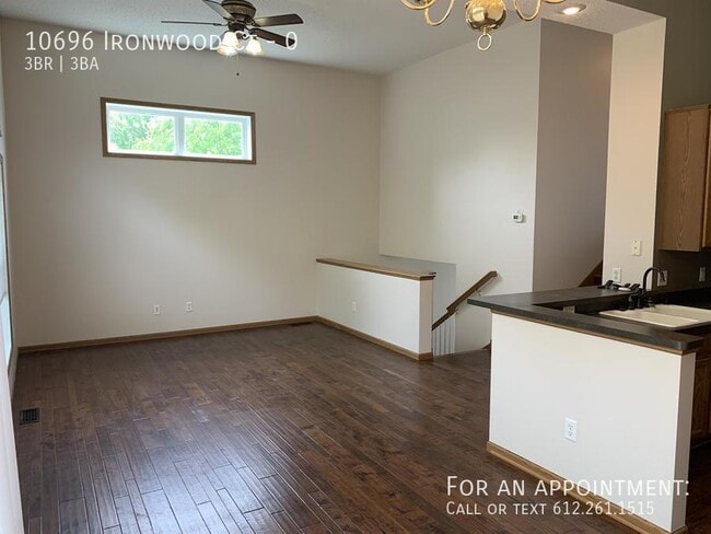 Foto del edificio - 10696 Ironwood Pkwy