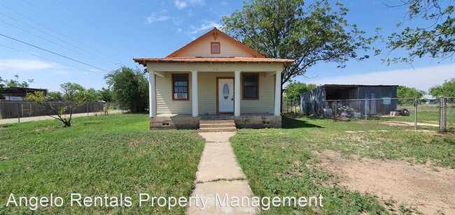 Building Photo - 2 br, 1 bath House - 816 Cactus Lane