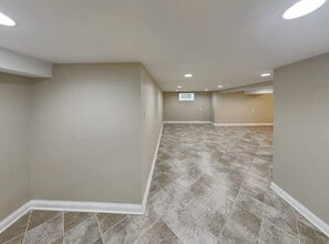 Building Photo - 9428 S 55th Ct