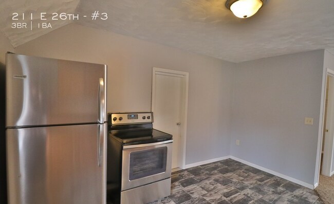 Building Photo - 211 E 26th St