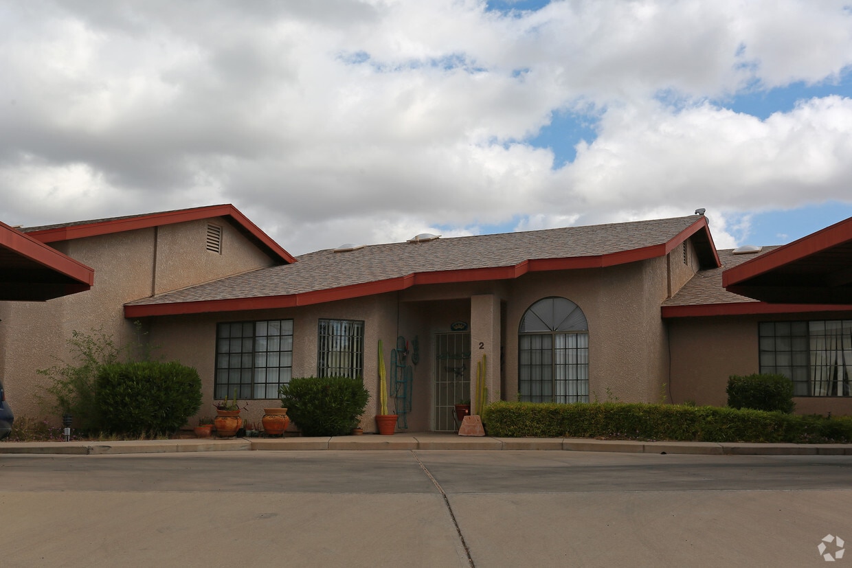 Building Photo - 3775 E Presidio Rd
