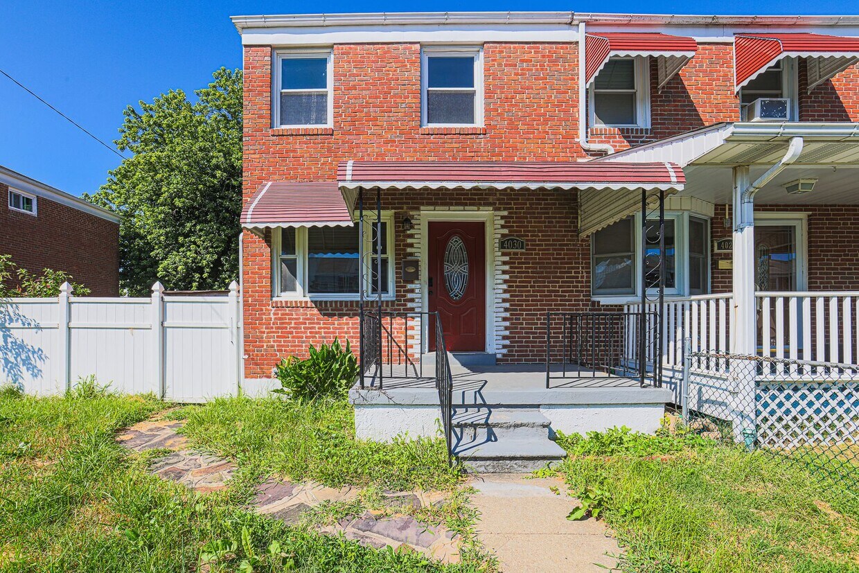 Foto principal - 4030 St Augustine Ln