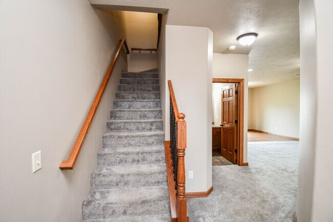 Foto del edificio - 8413 W 53rd St