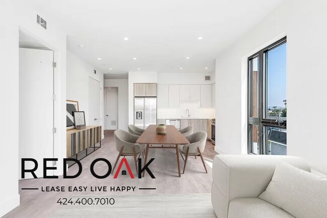 Foto del edificio - Luxurious One Bedroom with Open Floor Plan...