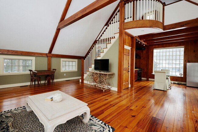 Foto del edificio - 369 Ethan Allen Hwy