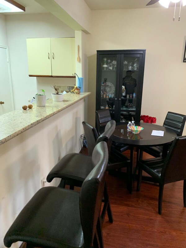 Foto del edificio - 2934 Holly Hall St